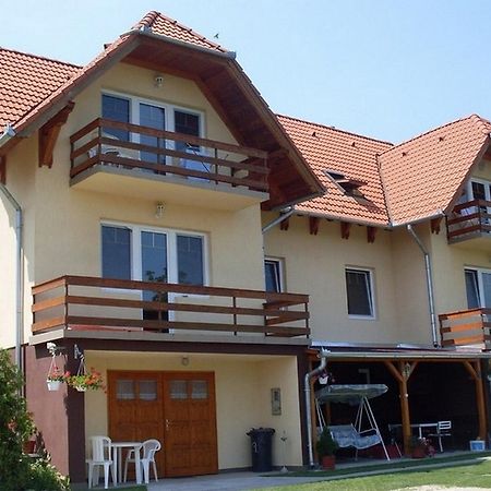 Lala Apartmanok Balatonboglár 외부 사진